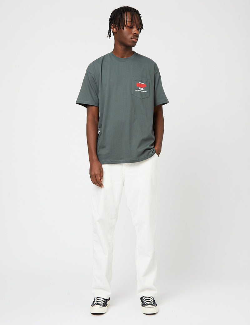Carhartt-WIPワームロゴポケットTシャツ-ヘムロックグリーン