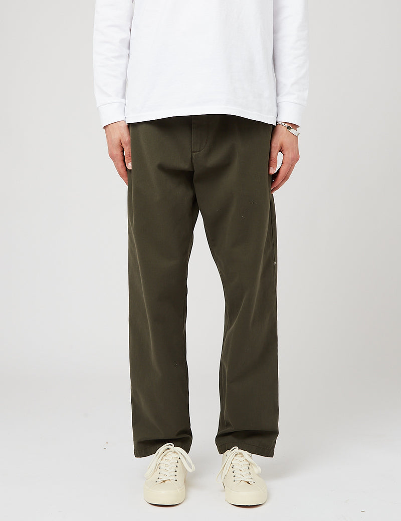 Carhartt-WIPカルダーパンツ（リラックス、テーパー）-サイプレスグリーン