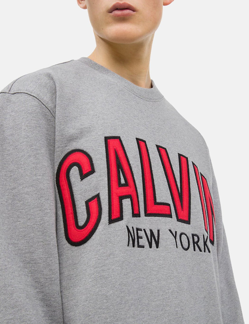 Calvin Klein 그래픽 크루 스웻 셔츠-그레이 헤더