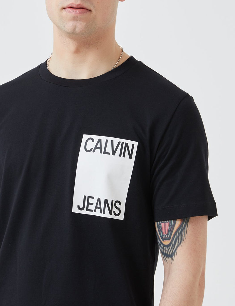 T-Shirt à Logo Calvin Klein Box Chest - Black