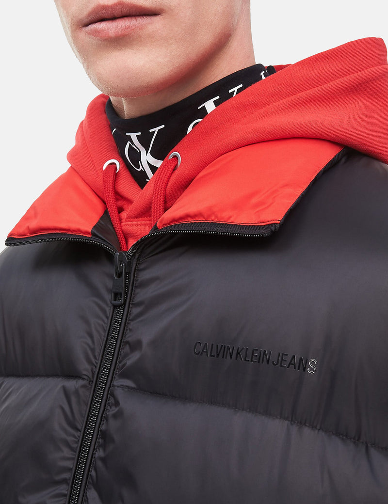 Calvin Klein Oversized Puffer Jacket - Black/Racing Red
