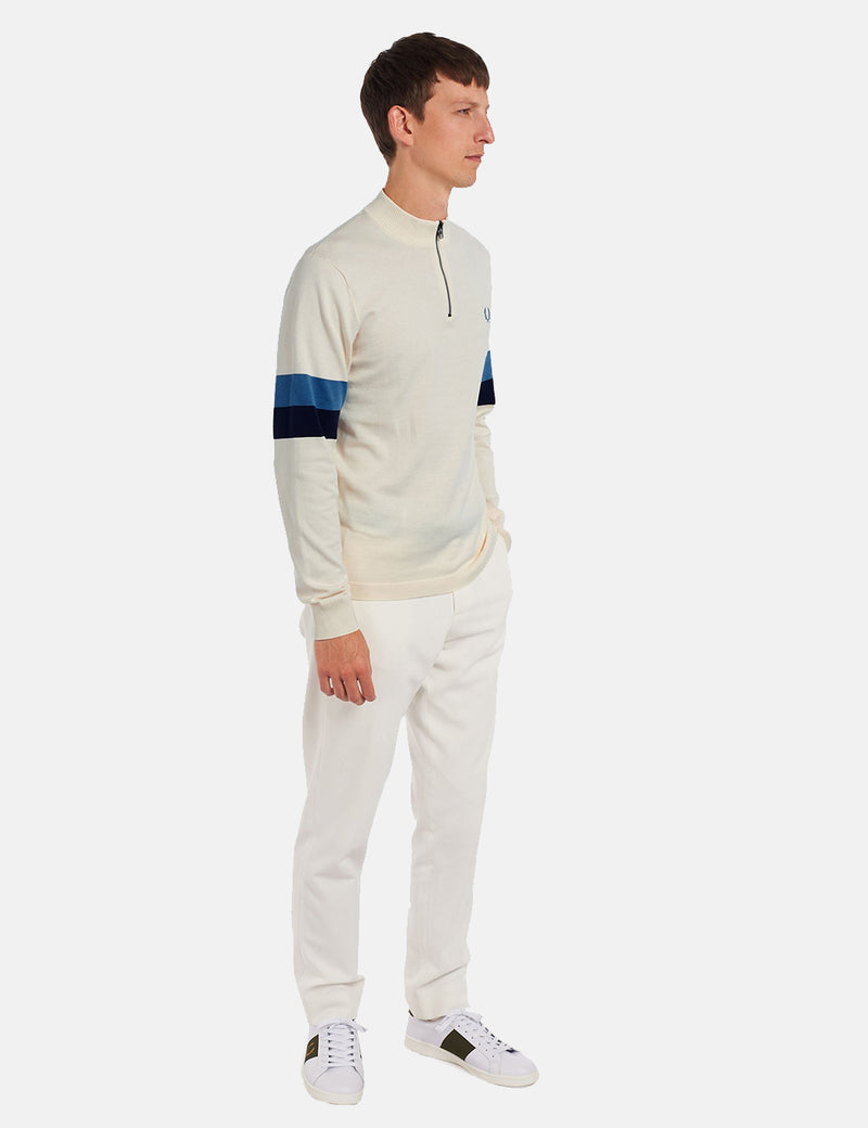 Fred Perry Pull En Tricot Col Cheminée - Ecru