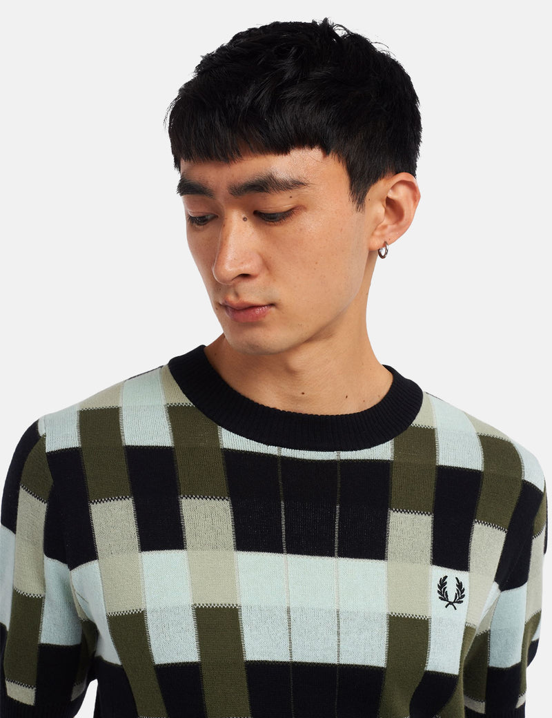 Fred PerryジャカードニットTシャツ-ブラック