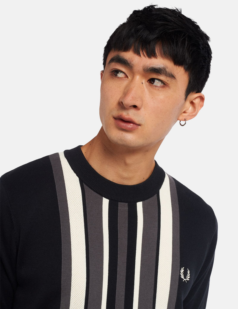 Fred PerryストライプニットTシャツ-ブラック
