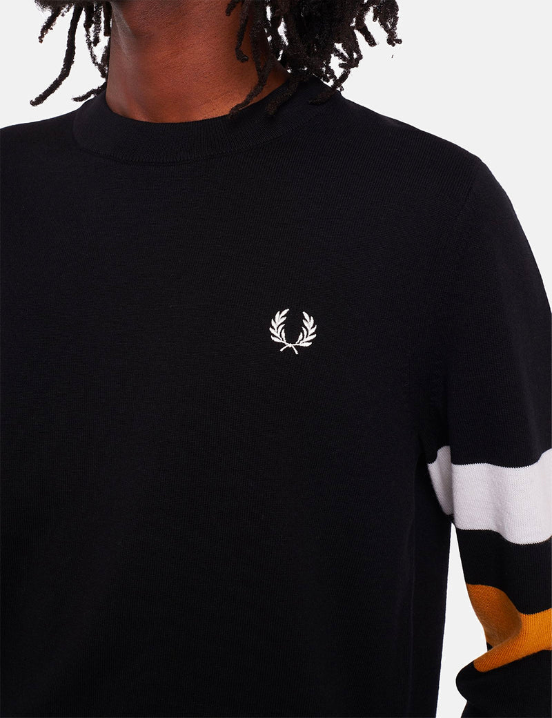 Fred Perry Tipped Sleeve Crew Neck Jumper - Black