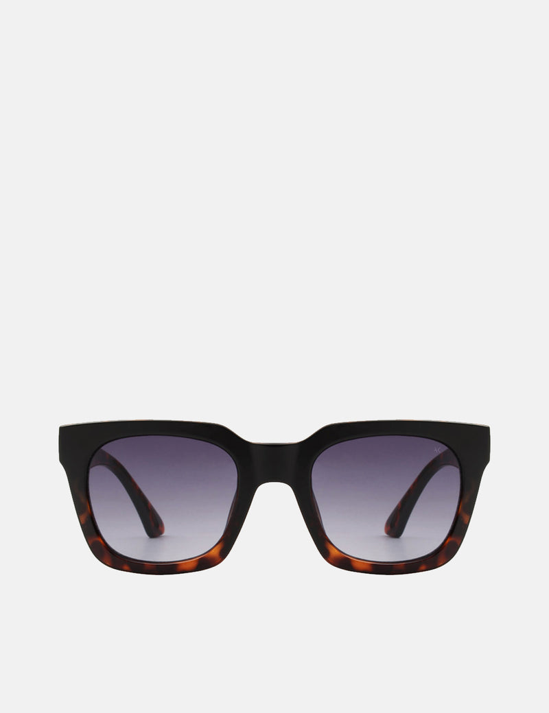 A. Kjaerbede Nancy Sunglasses - Black Demi Tortoise