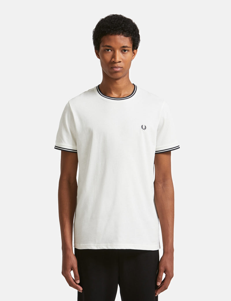 フレッドペリーツインチップTシャツ-スノーホワイト