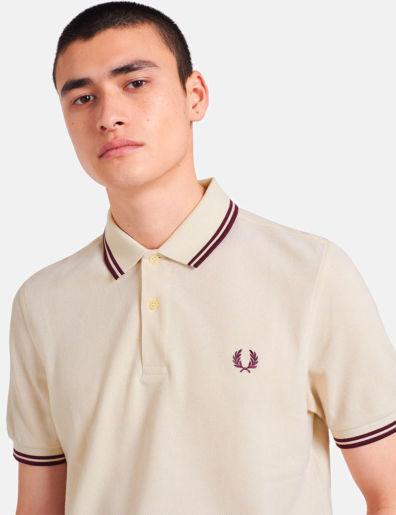Polo Fred Perry Twin Tipped - Vanille/Oxford Blanc/Acajou