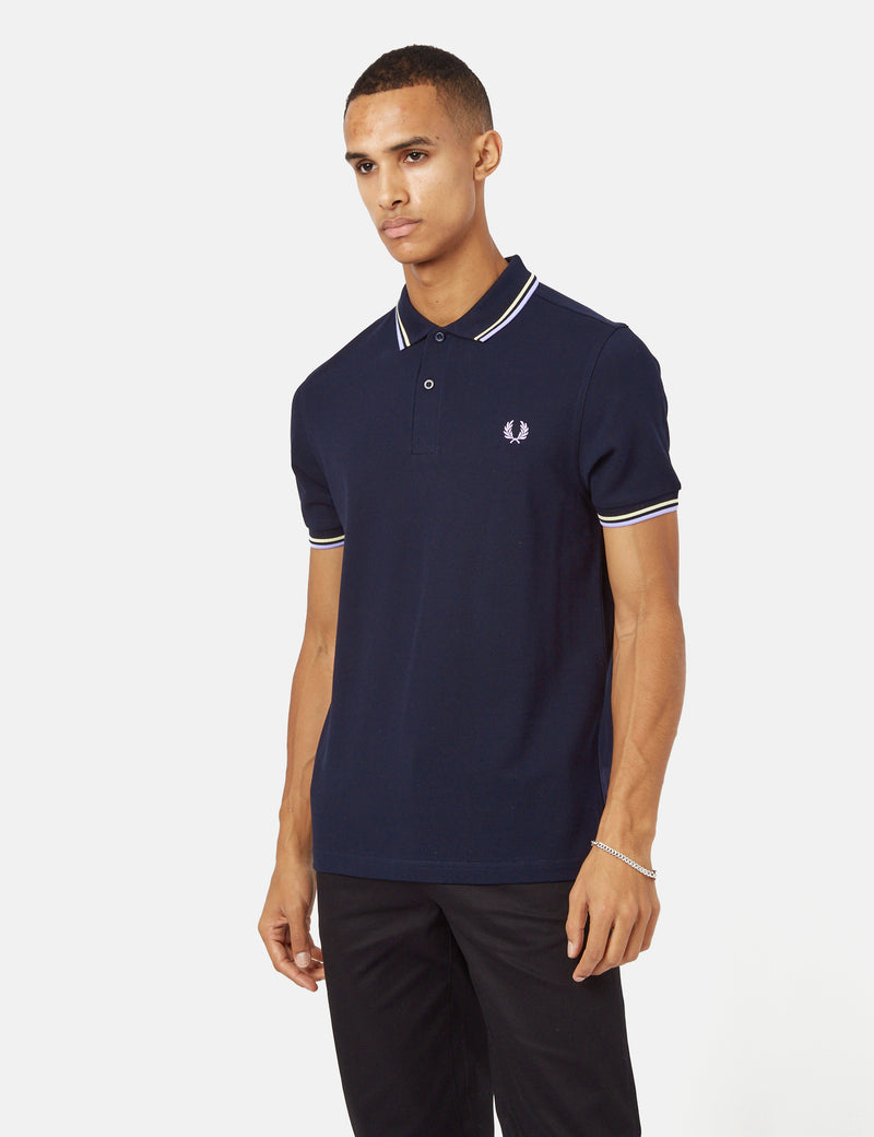 Fred Perry Polo À Double Liseré - Bleu Marine/Jaune Cire/Lilas Soul