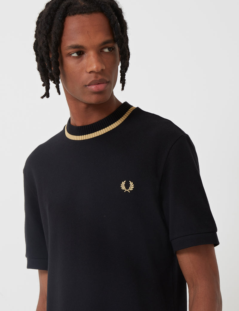 Fred Perry Re-issues Crew Neck Pique T-Shirt - Black/Champagne