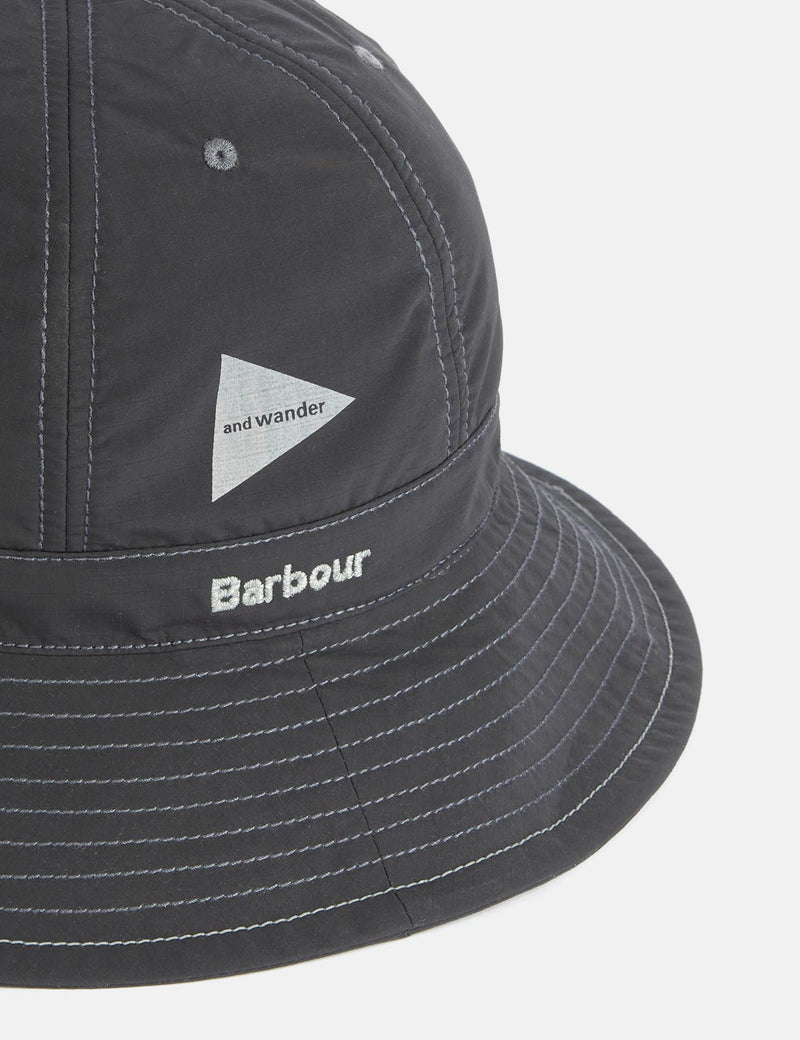 Chapeau Bob Barbour x And Wander - Noir