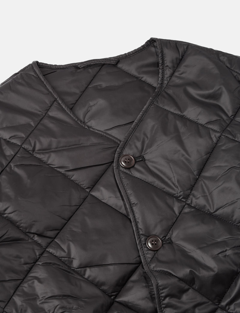 Barbour Liddesdale Cardigan Quilt Jacket - Black