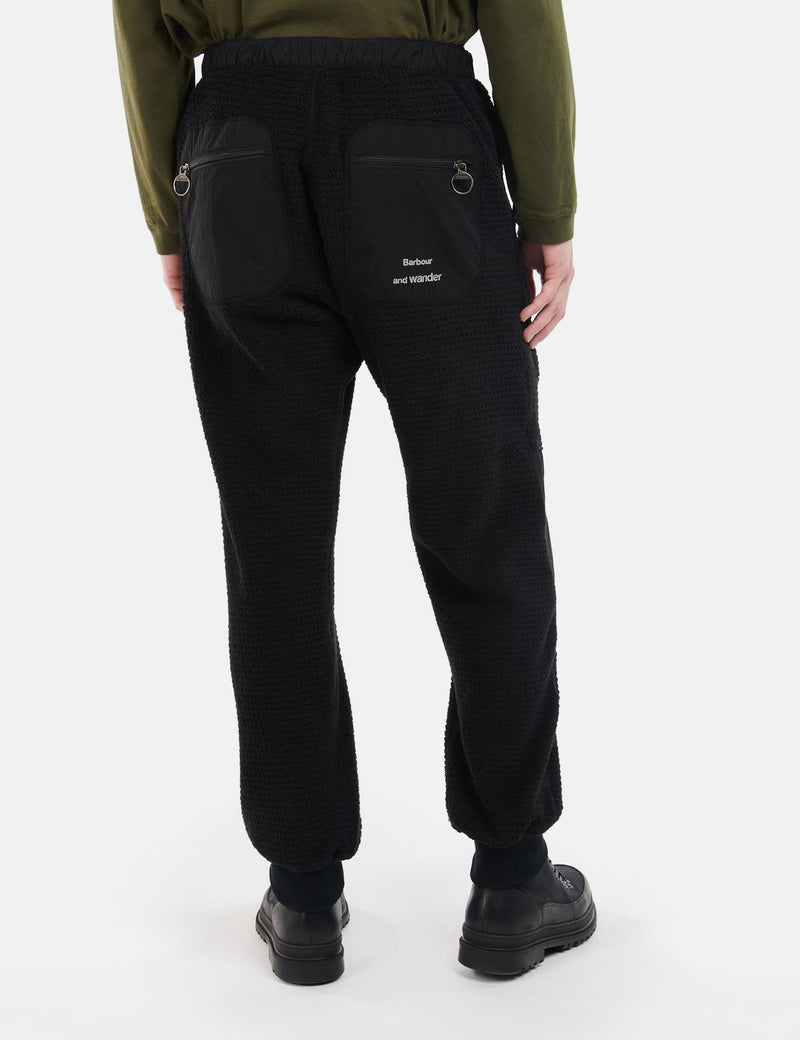 Barbour x And Wander Hose (Relaxed, Taper) – Schwarz