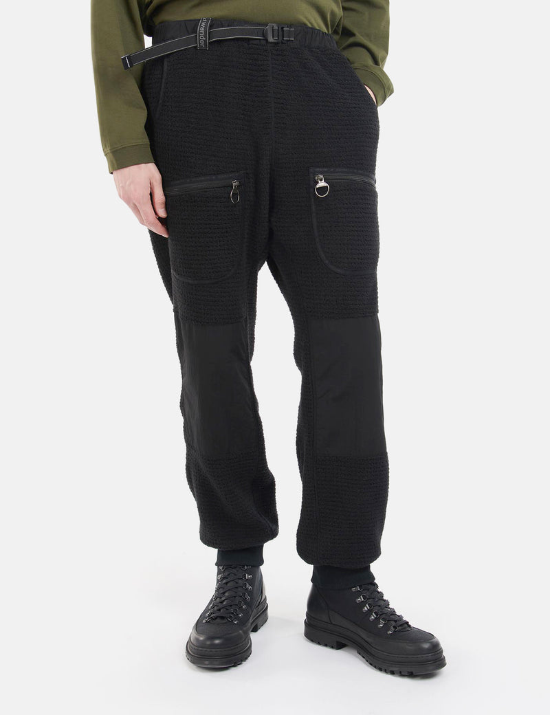 Barbour x And Wander Hose (Relaxed, Taper) – Schwarz
