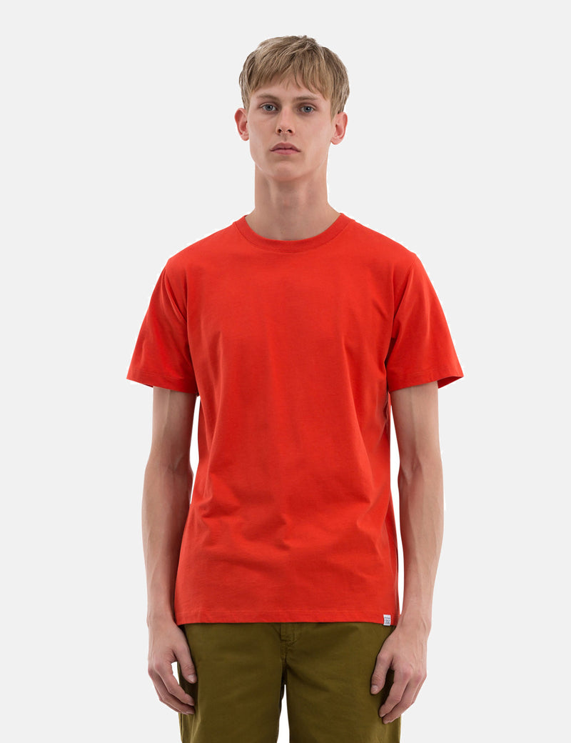 Norse Projects Niels Standard T-Shirt - Coral Red