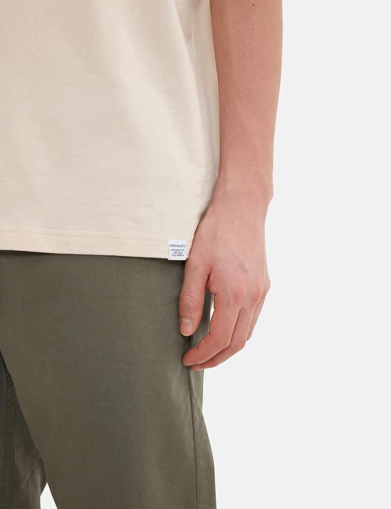 T-Shirt Norse Projects Niels Standard - Sable