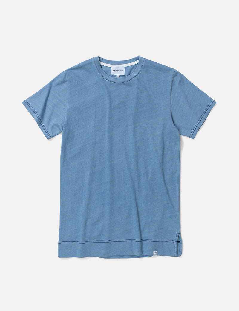 Norse Projects Niels 인디고 티셔츠-Sunwashed Blue