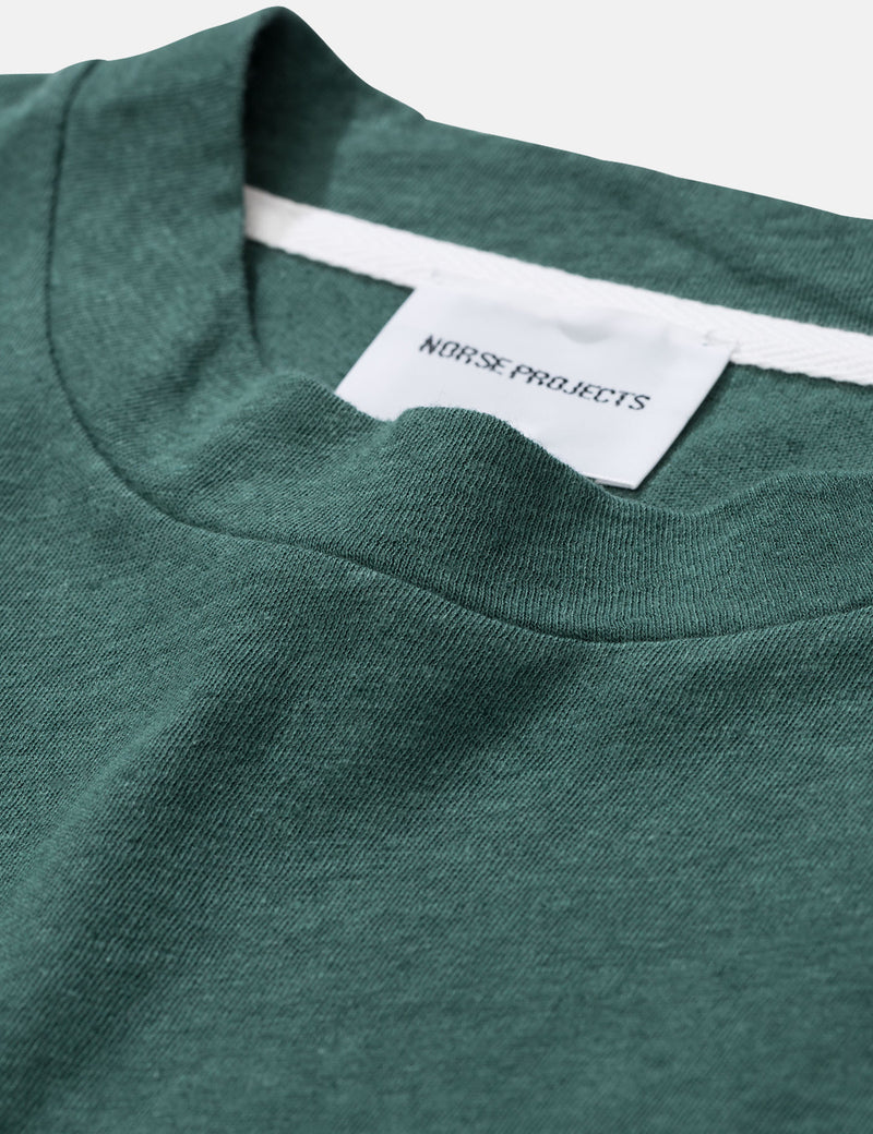 NorseProjectsジェームズコットンリネンTシャツ-昆布グリーン