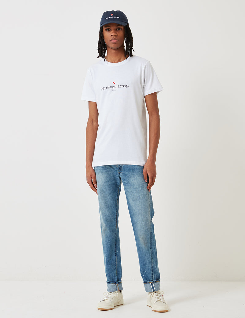 Norse Projects NielsCoordinatesロゴTシャツ-ホワイト