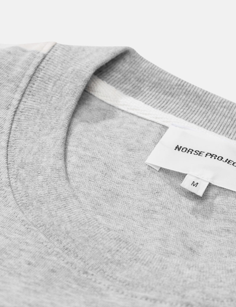 Norse Projects Johannes Block StripeTシャツ-ライトグレーメランジ