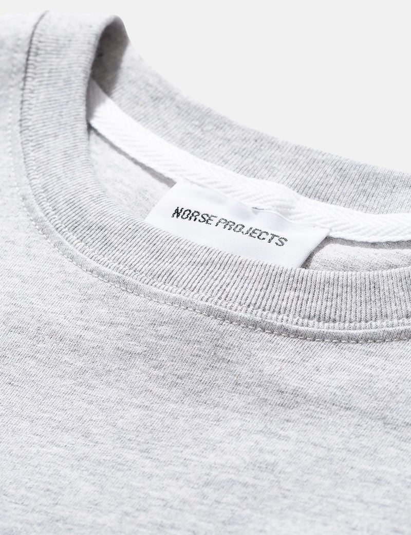 Norse Projects Niels IvyWaveロゴTシャツ-ライトグレーメランジ
