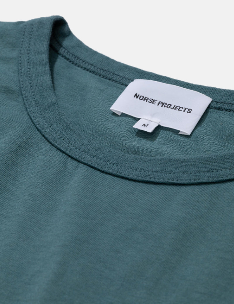 Norse Projects Johannes GMD 티셔츠-Mineral Blue
