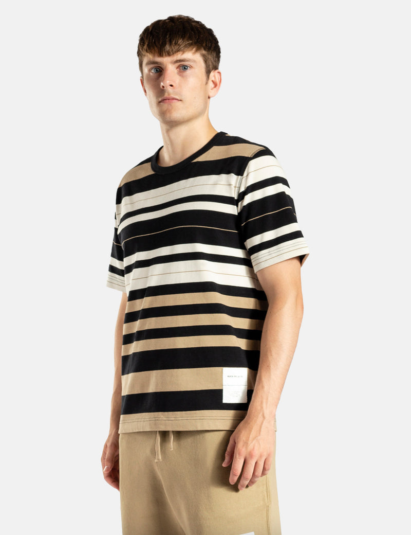 Norse Projects Holger TabシリーズTシャツ（ストライプ）-ユーティリティカーキブラウン