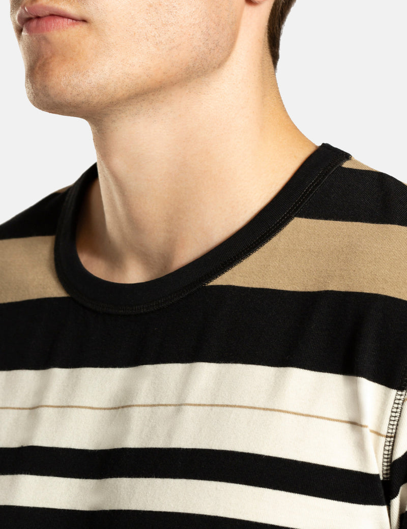Norse Projects Holger TabシリーズTシャツ（ストライプ）-ユーティリティカーキブラウン