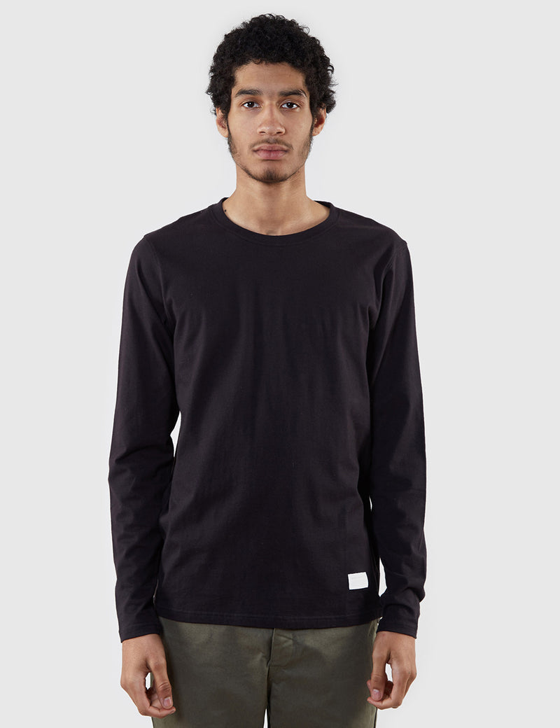 Norse Projects Niels Basic Long Sleeve T-Shirt - Black