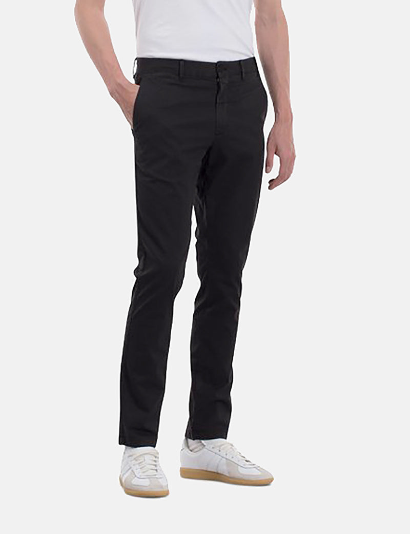 Norse Projects Aros Light Stretch Chino（スリムフィット）-ブラック