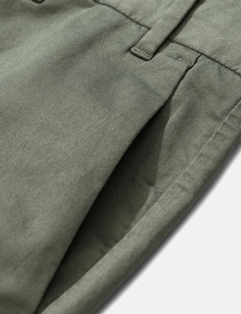 Norse Projects Chino Aros Light Stretch (Slim) - Vert olive séché