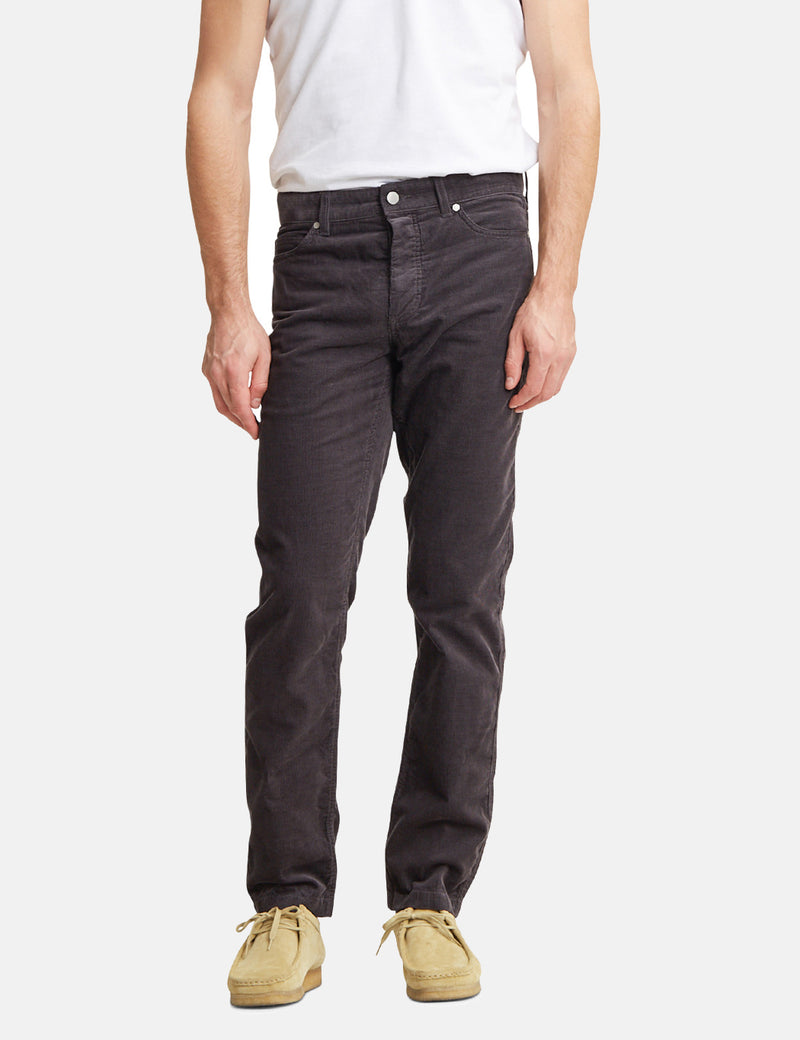 Norse Projects EdvardLightコーデュロイチノ-マグネットグレー