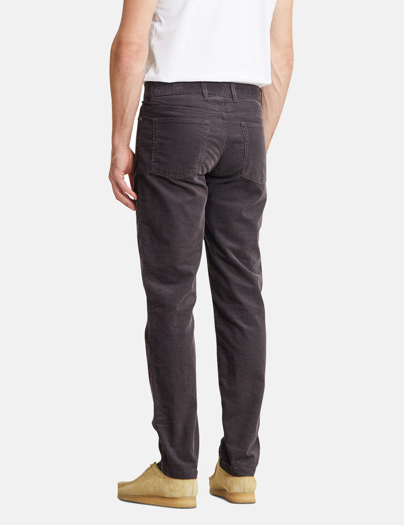 Norse Projects EdvardLightコーデュロイチノ-マグネットグレー
