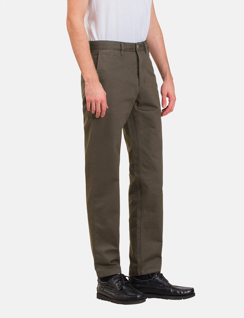 Norse Projects Aros Light Stretch Chino（レギュラーフィット）-アイビーグリーン