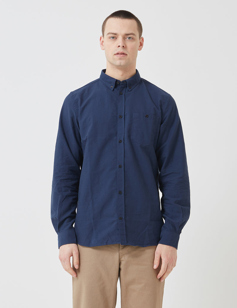 Norse Projects Anton Oxford Shirt (Schwarze Buttons) - Dark Navy Blau