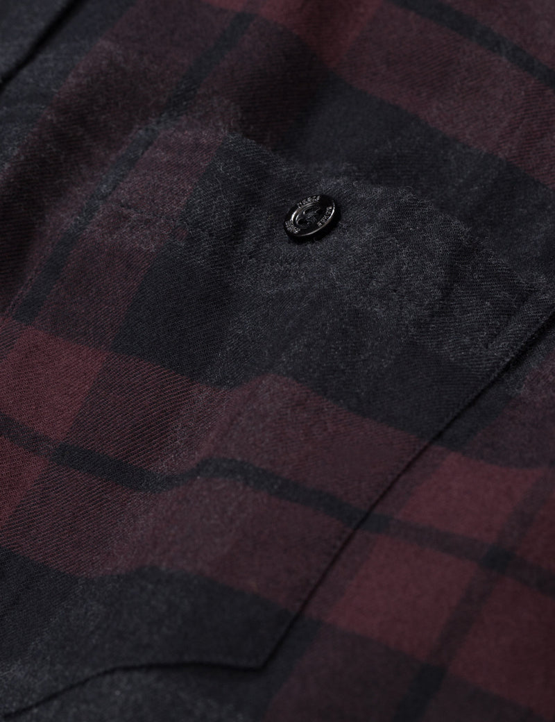 Norse Projects Anton Flannel 체크 셔츠-Eggplant Brown