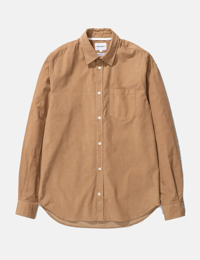 Norse Projects OsvaldCorduroyシャツ-ユーティリティカーキベージュ