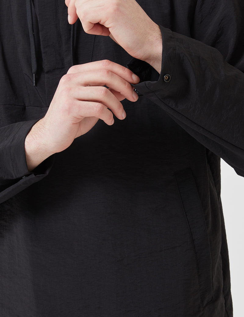 Norse Projects KalixAnorakジャケット-ブラック