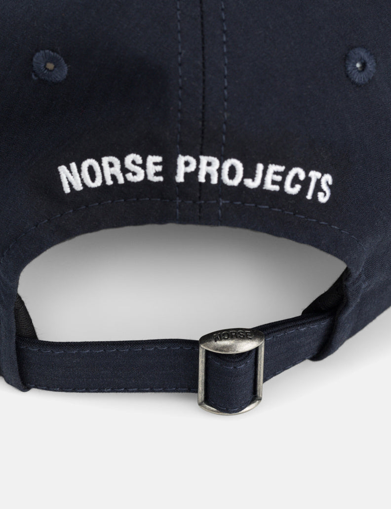 Norse Projects Seersucker Streifen Sport Cap - Dark Navy Blau