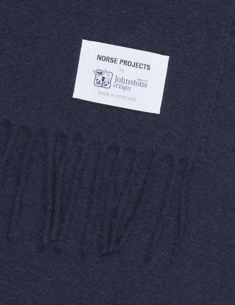 Norse Projects x Johnstons Lambswool Scarf - Navy