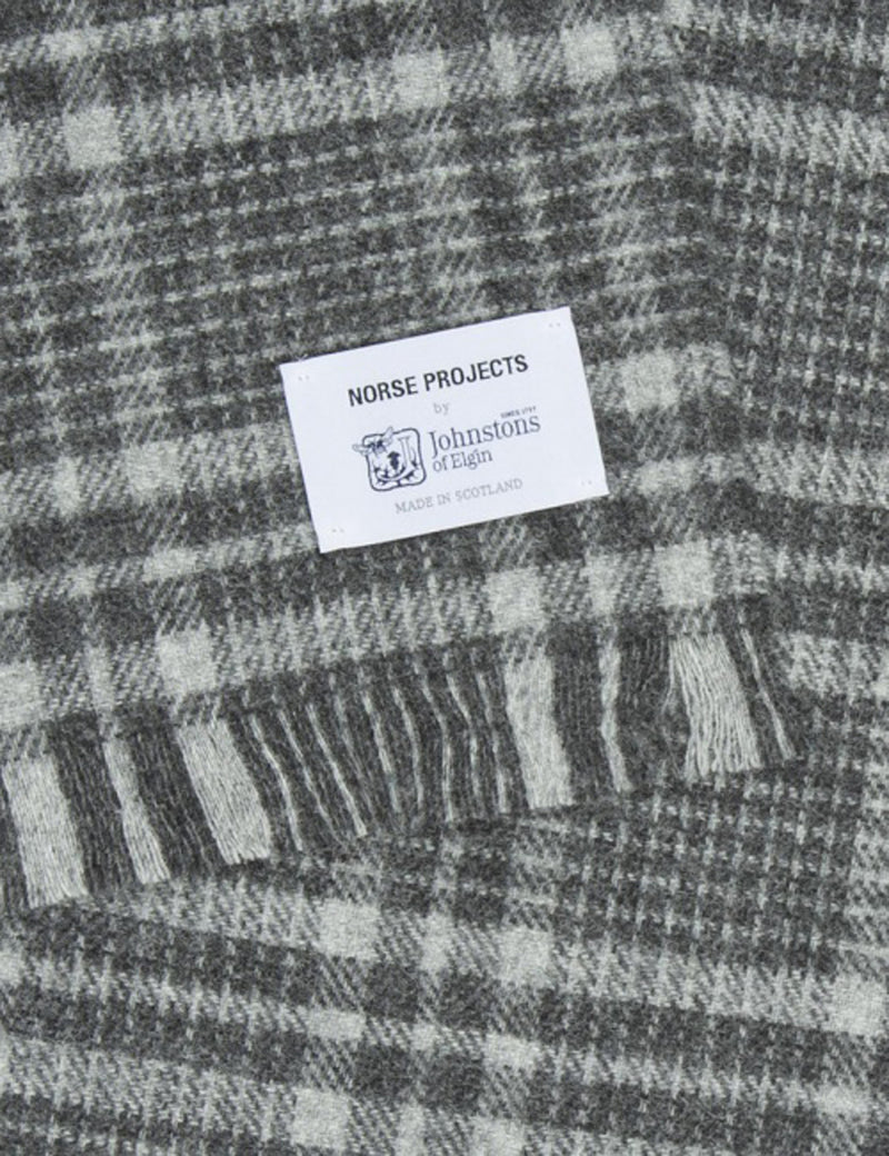 Norse Projects x Johnstons Lambswool Scarf - Grey Check