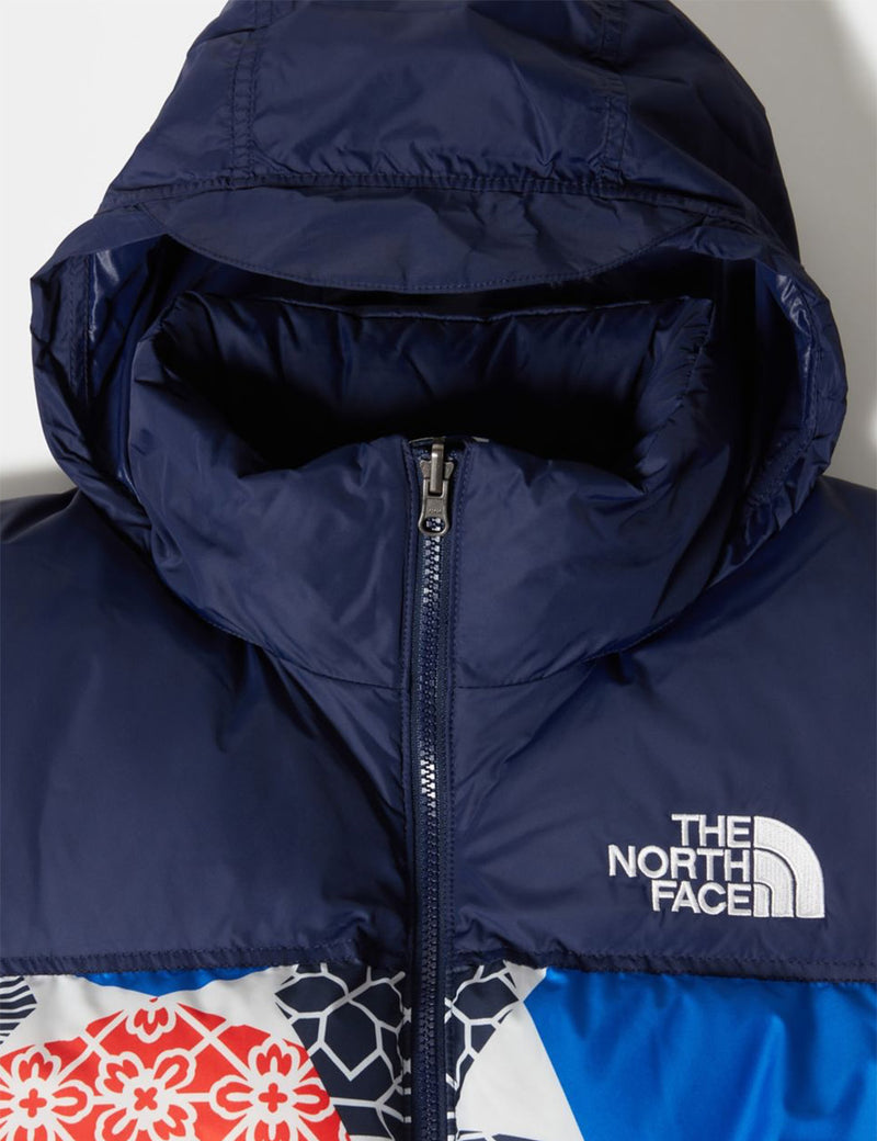 North Face Printed 1996 Retro Nuptse Jacket - Blue IC Geo Print