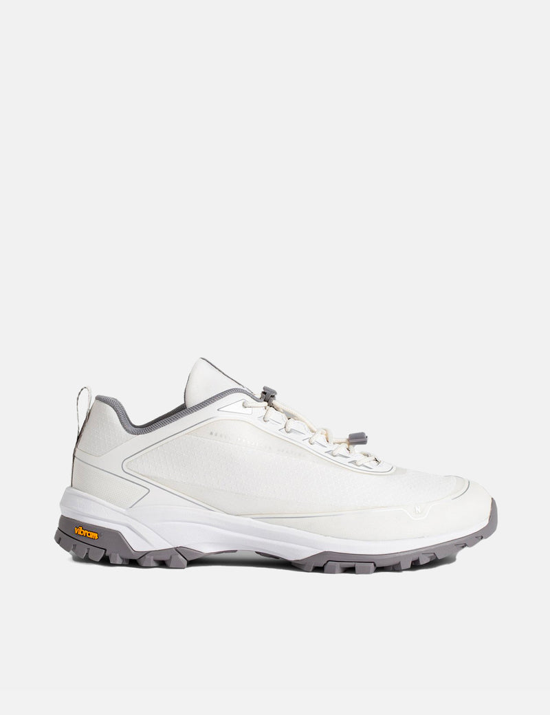 Norse Projects ARKTISK Lace Up Runner Trainers V02 - White