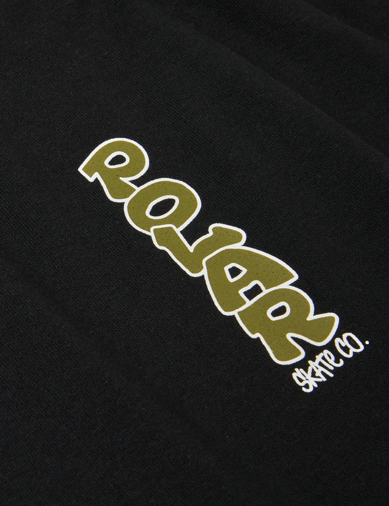 PolarSkateCo.縦型ロゴTシャツ-ブラック