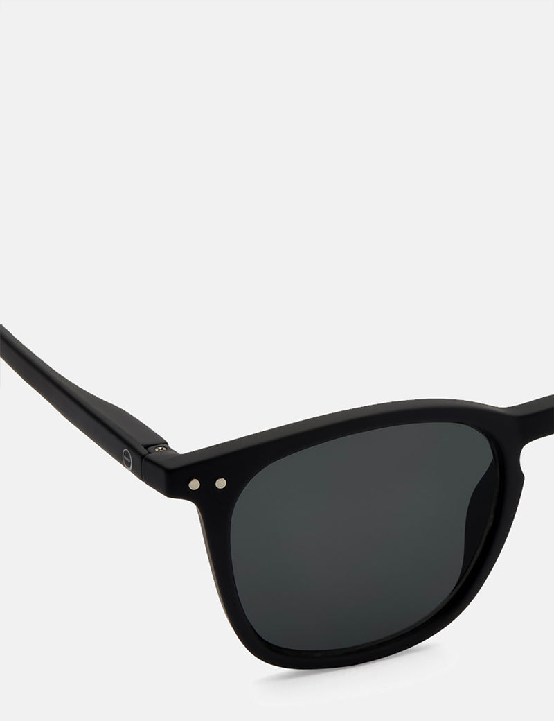 Izipizi Sun Shape #E Sunglasses - Black