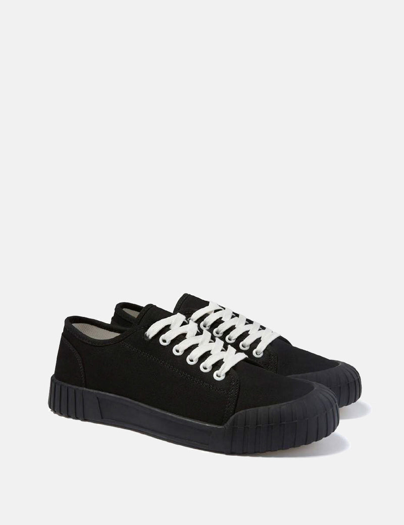 Good News Slugger Low Trainers (Canvas) - Noir/Noir