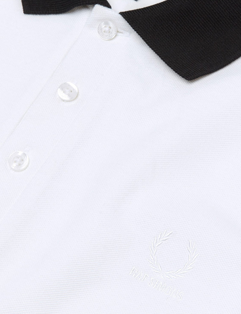 Chemise Fred Perry x Raf Simons Tipped Cuff Pique - White