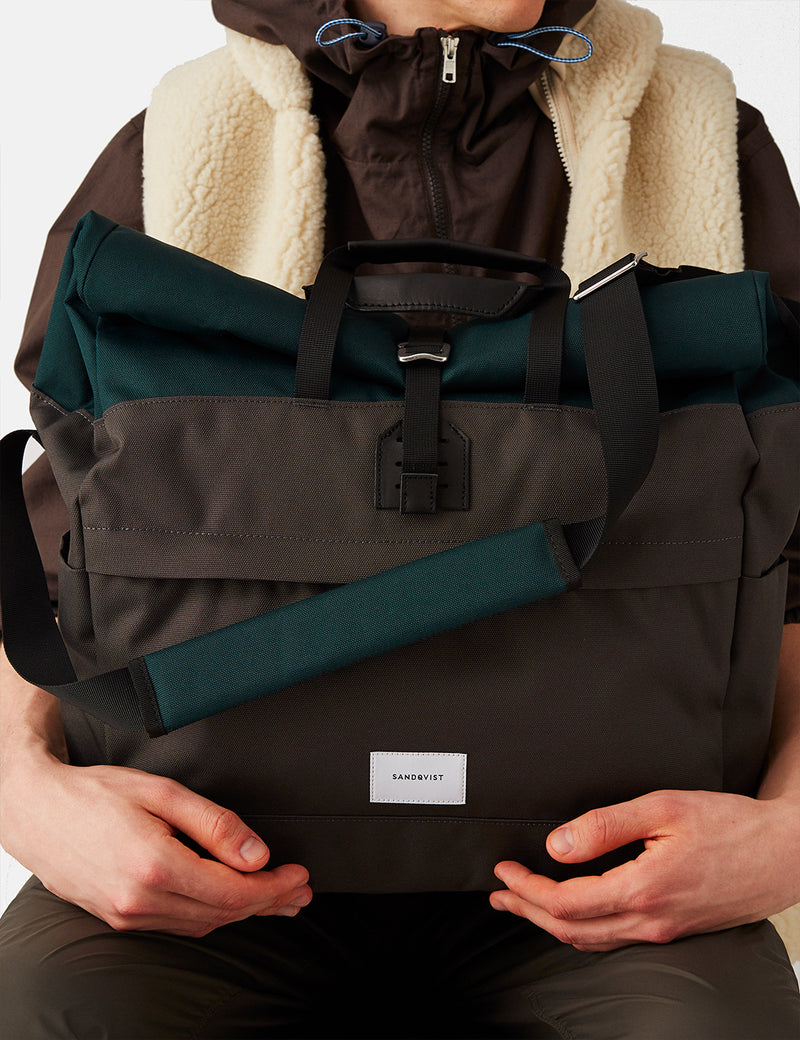 Sandqvist Tor Messenger Bag - Deep Green/Dark Grey