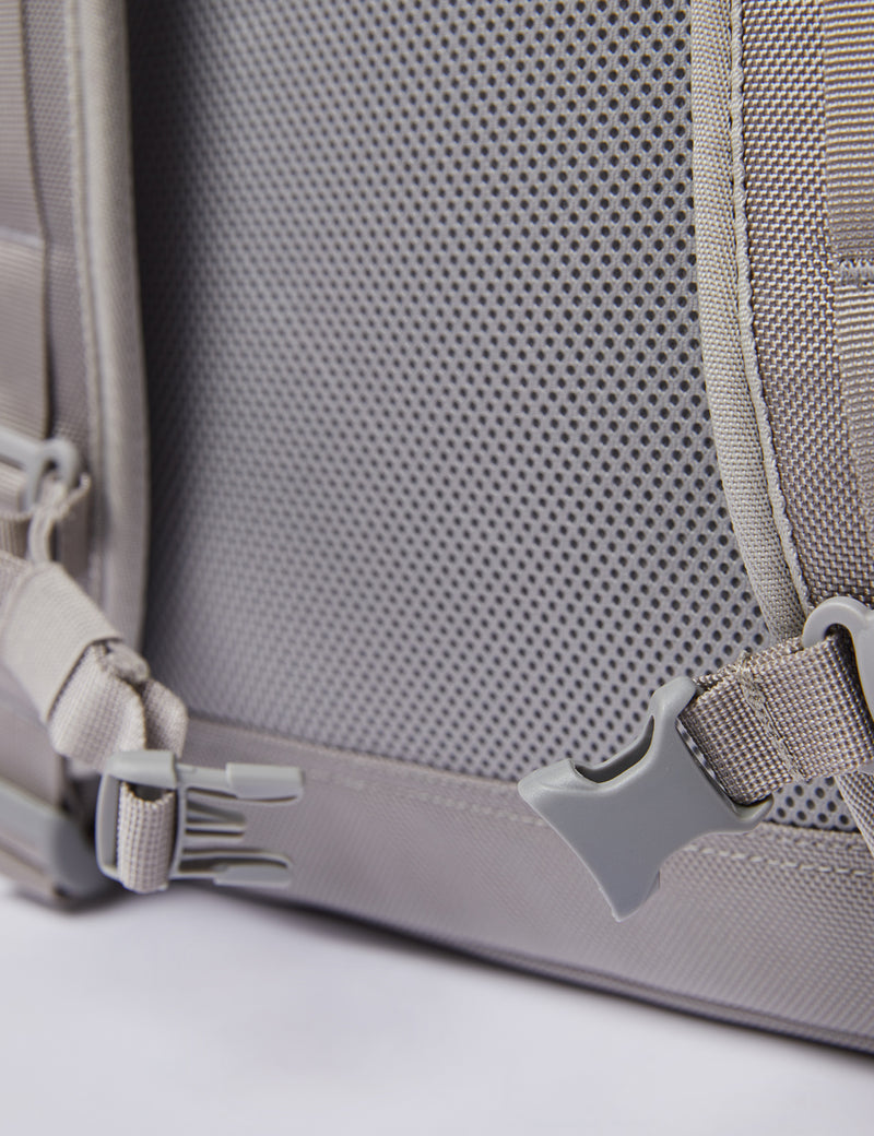 Sandqvist Algot Backpack - Light Grey