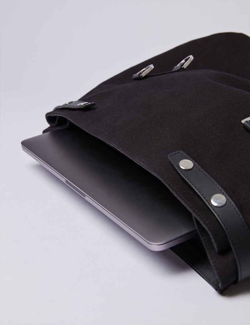 Sandqvist Jones Doctors Bag (Organic Cotton/Leather) - Black